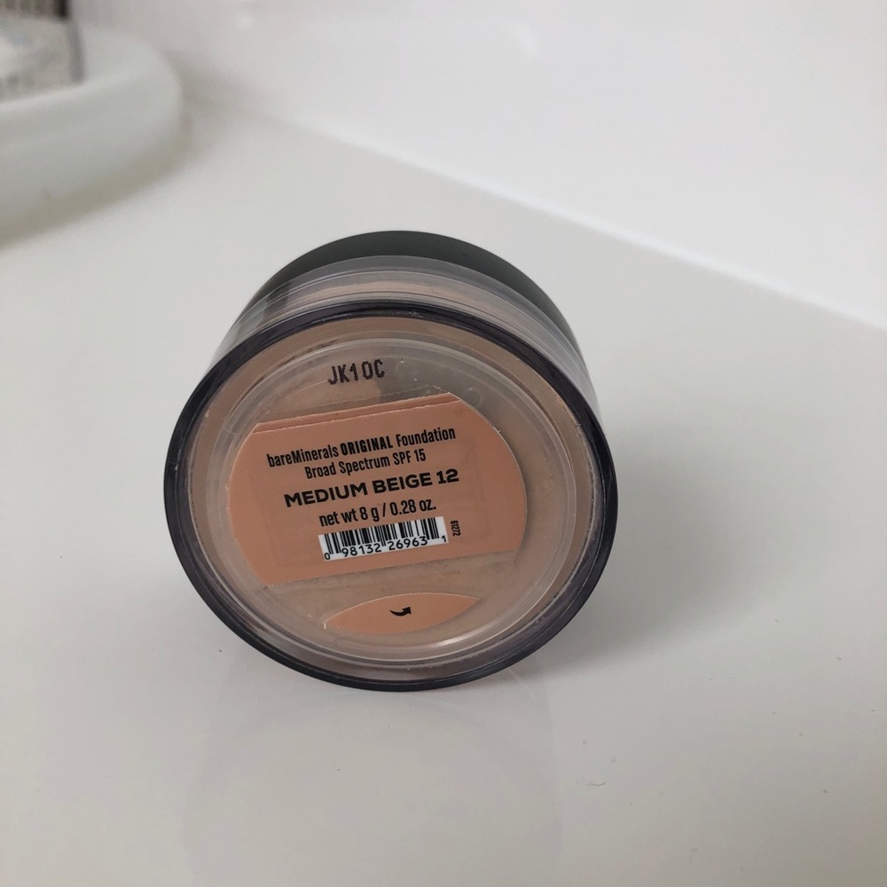 Brand new Bare Minerals foundation